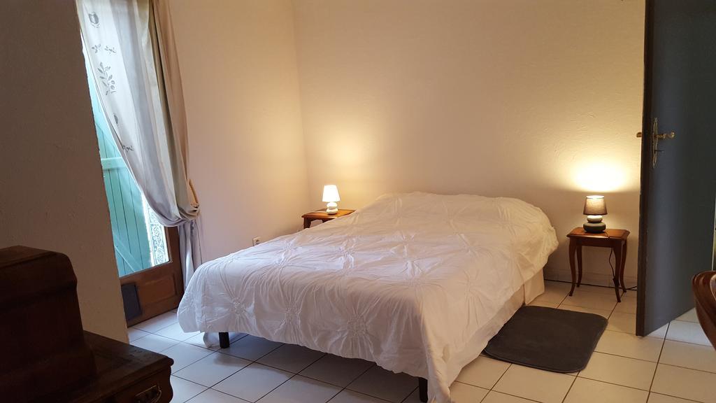 Aux Oliviers Hotel Homps  Ngoại thất bức ảnh