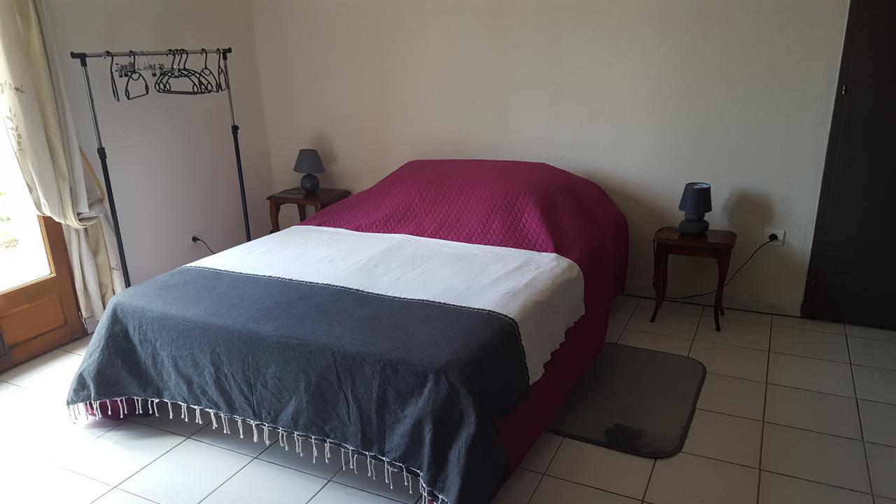 Aux Oliviers Hotel Homps  Ngoại thất bức ảnh
